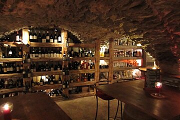 Caves des Lys, Le Praz